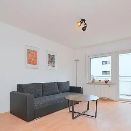 Lehenviertel-apartment * Stuttgart